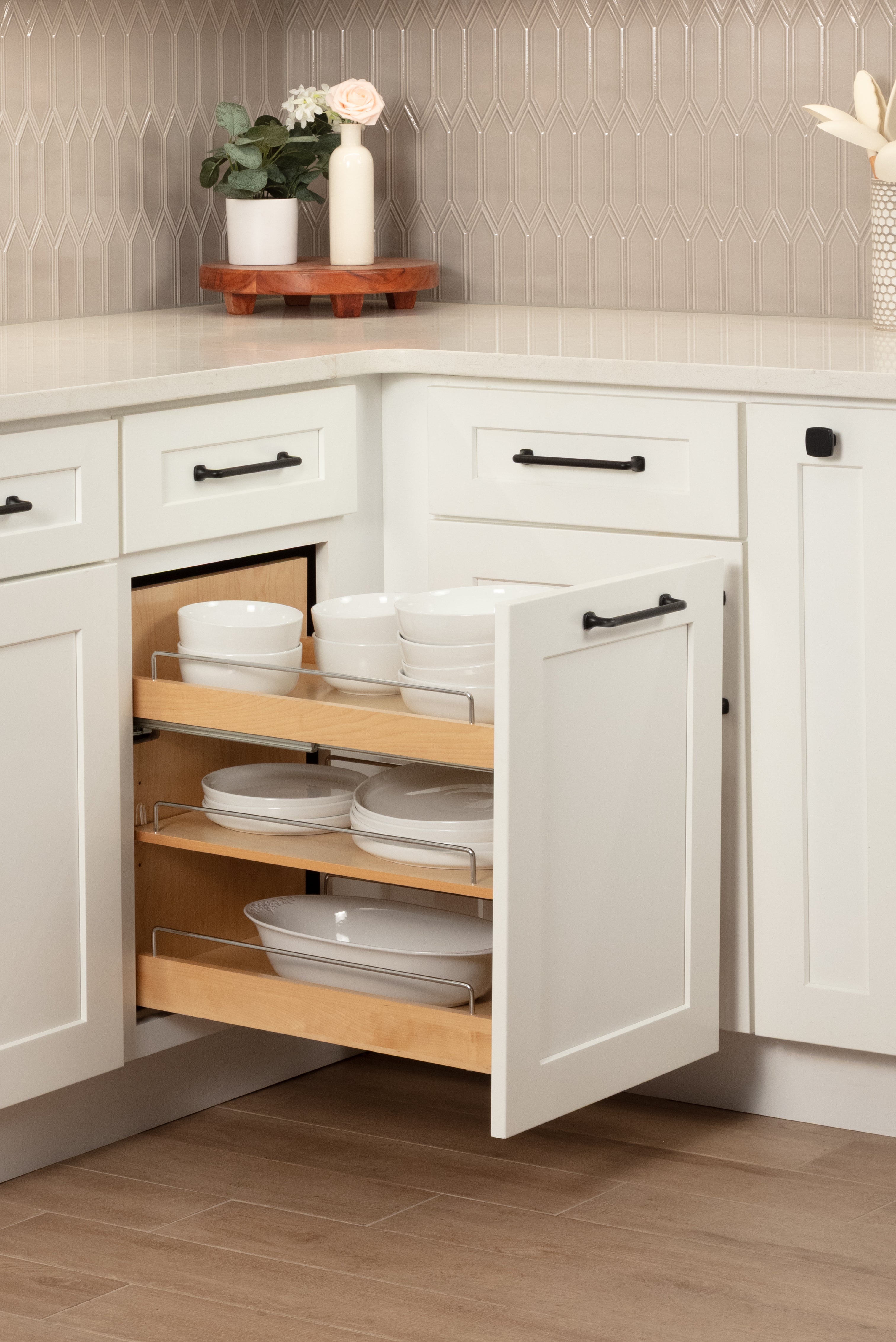 14" "No Wiggle" Soft-Close Under Drawer Base Pullout