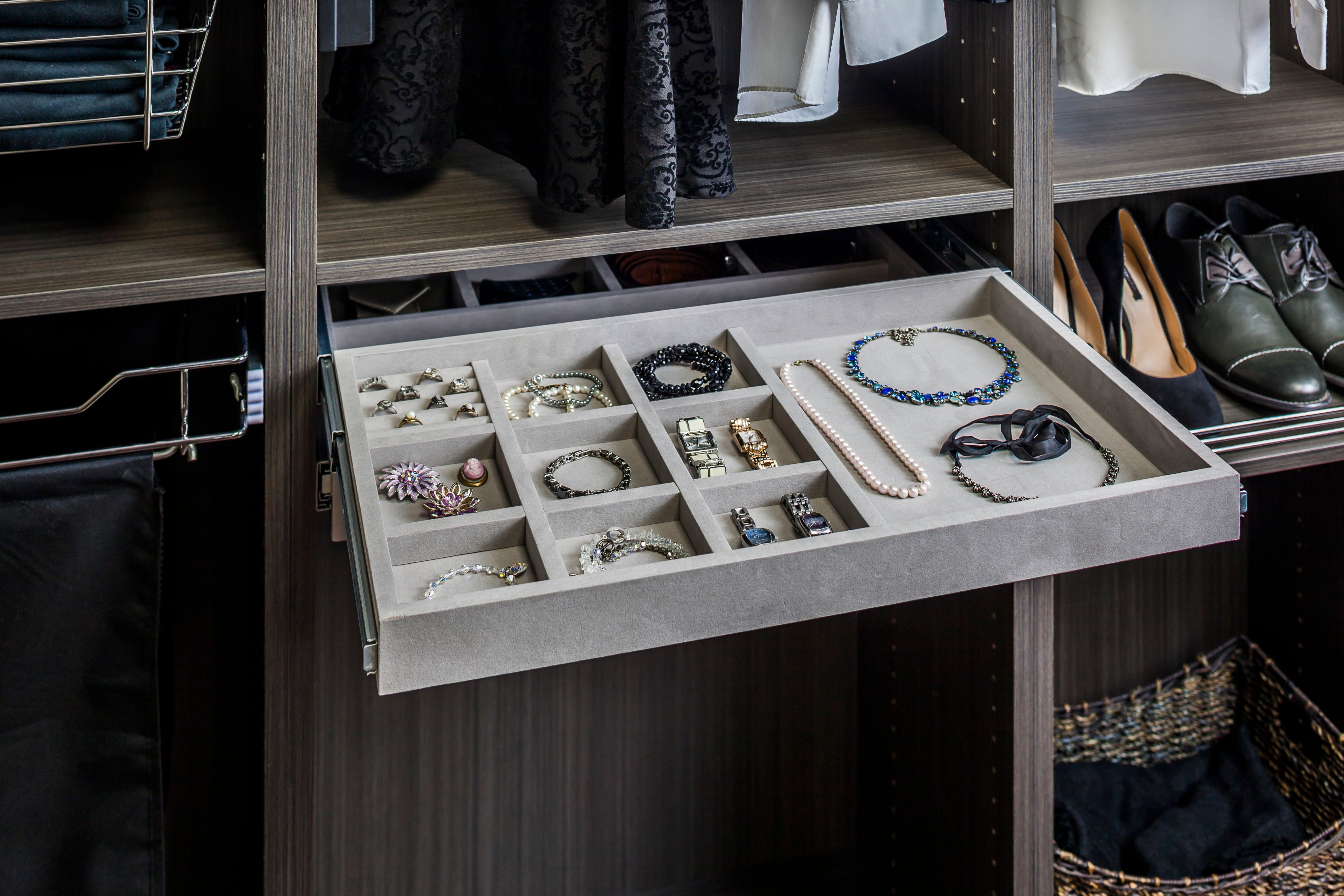 Grey Felt 10-Compartment Jewelry Organizer Drawer
