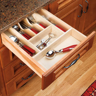 Trimmable Wood Cutlery Tray (14-5/8" to 8-3/4")
