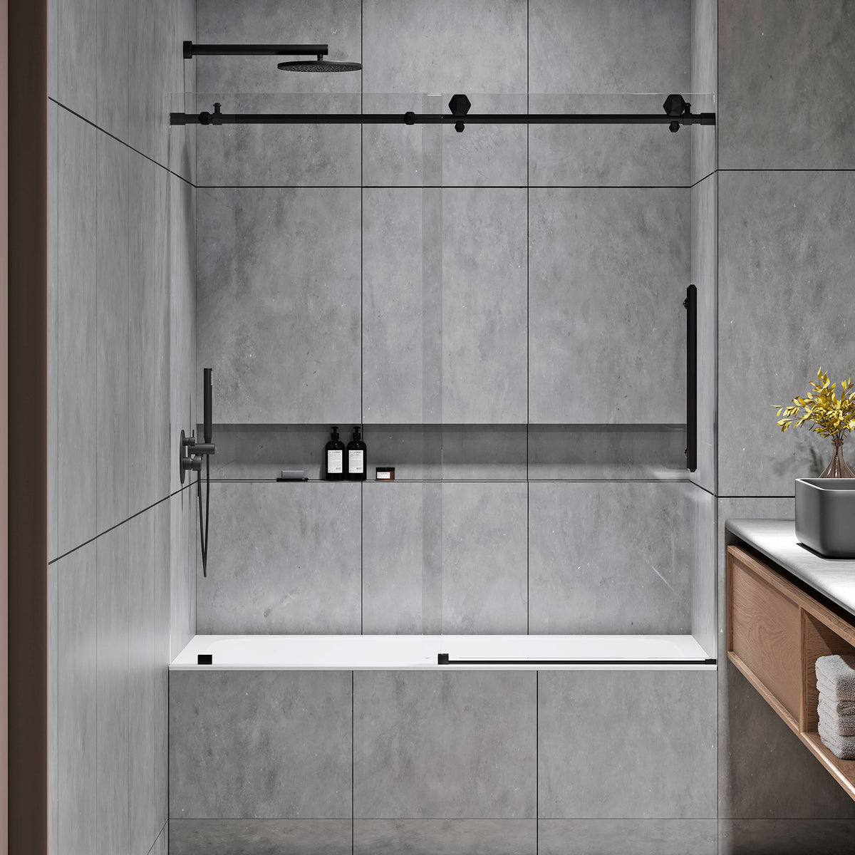 Seawin Diamond Sliding Bathtub Door installed view