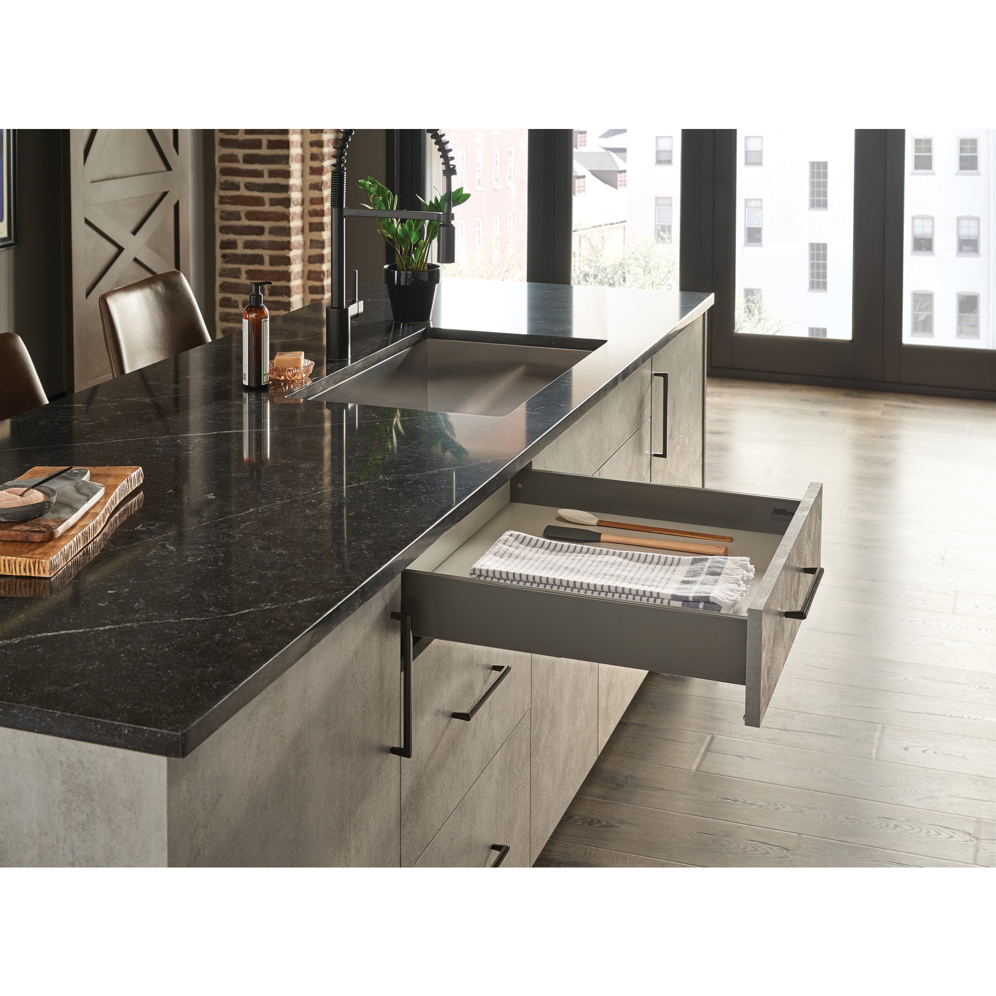 Lexa 192 mm Center-to-Center Bar Pull