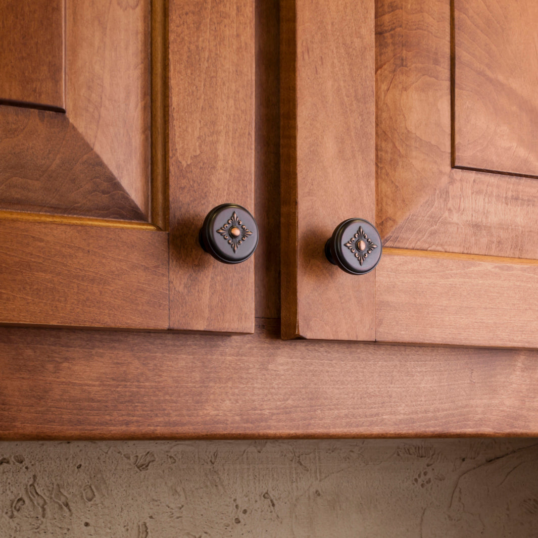 Lafayette 1-3/8" Diameter Mushroom Knob