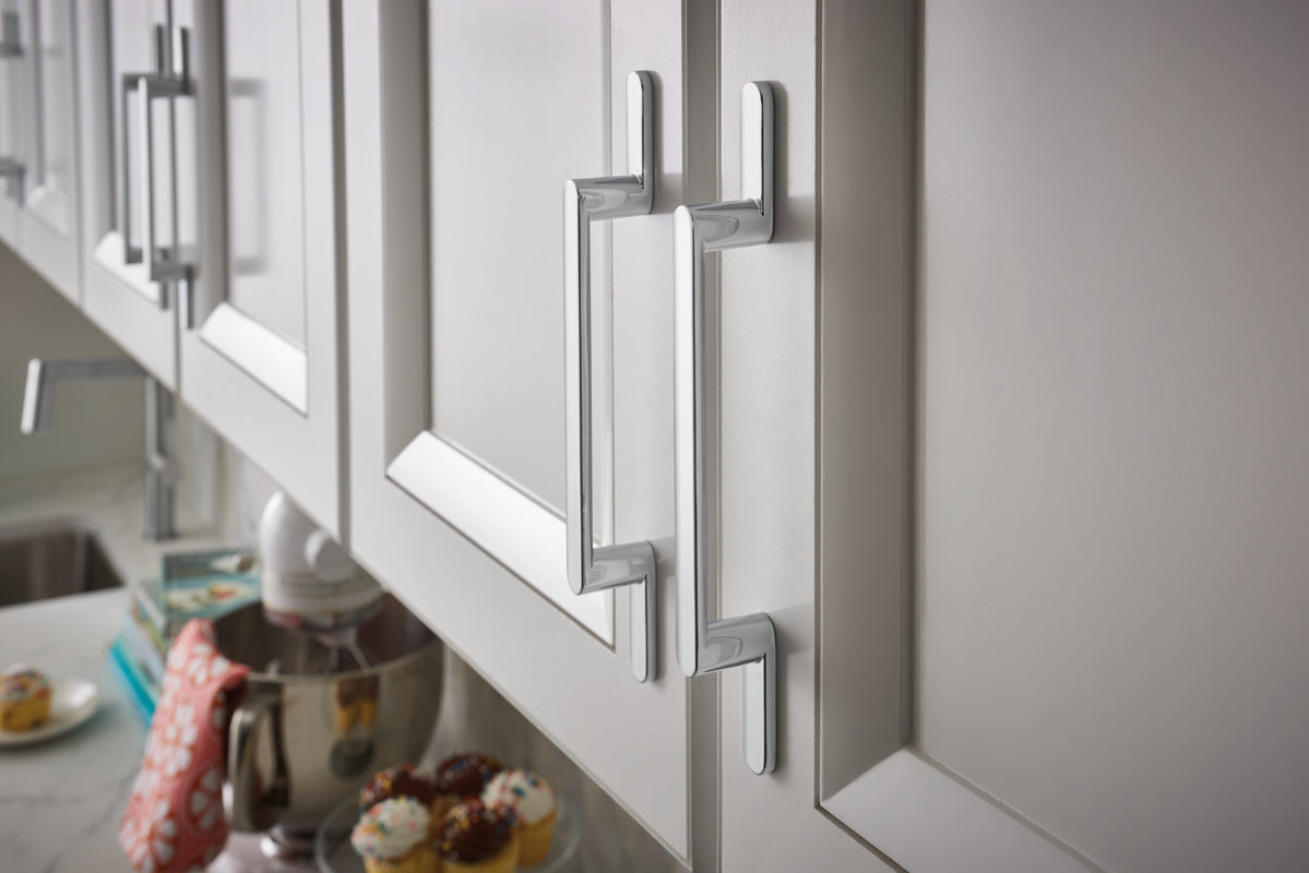 Alaire 7 9/16" Center to Center Bar Pull - Brushed Nickel