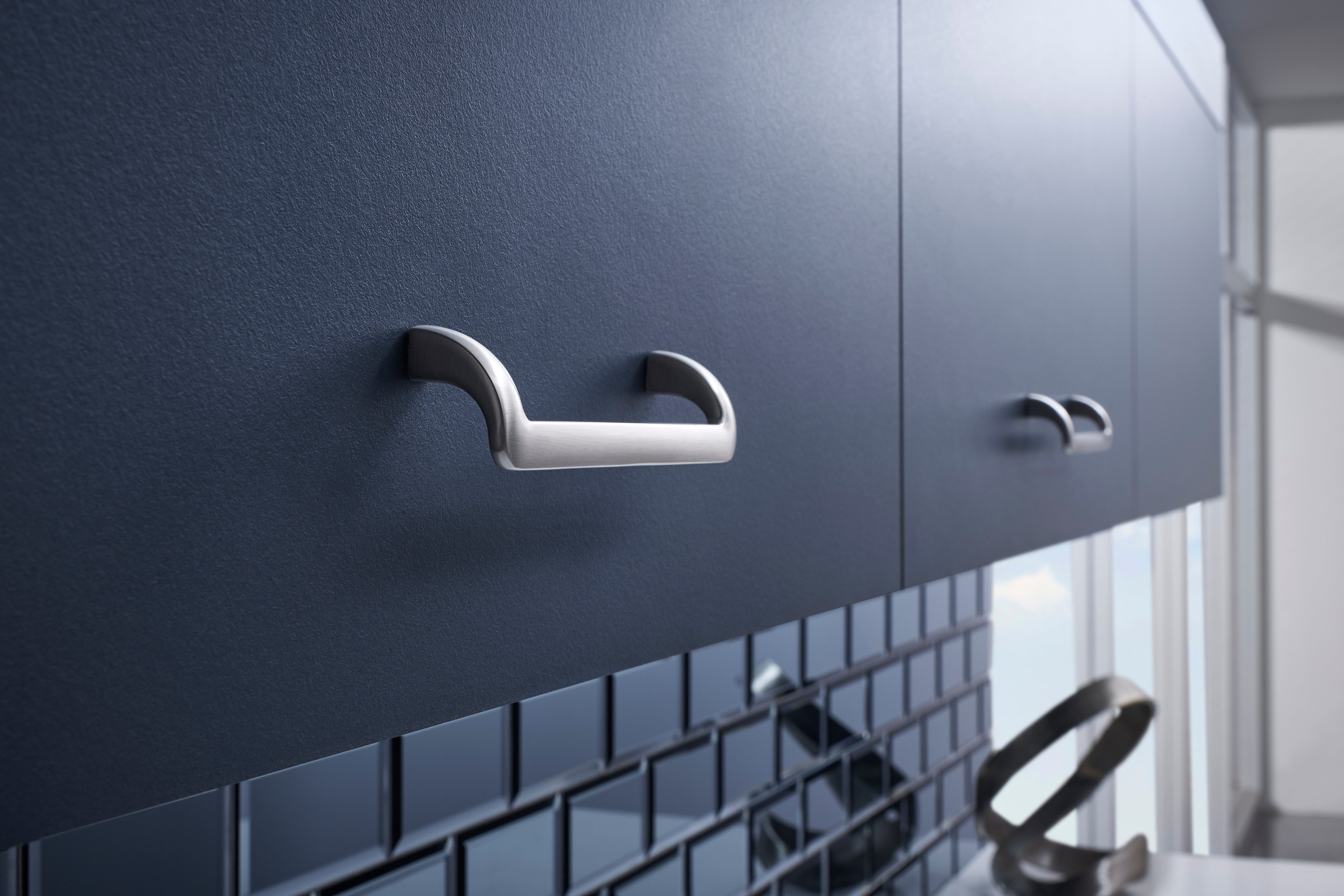 Kentfield Drop Handle
