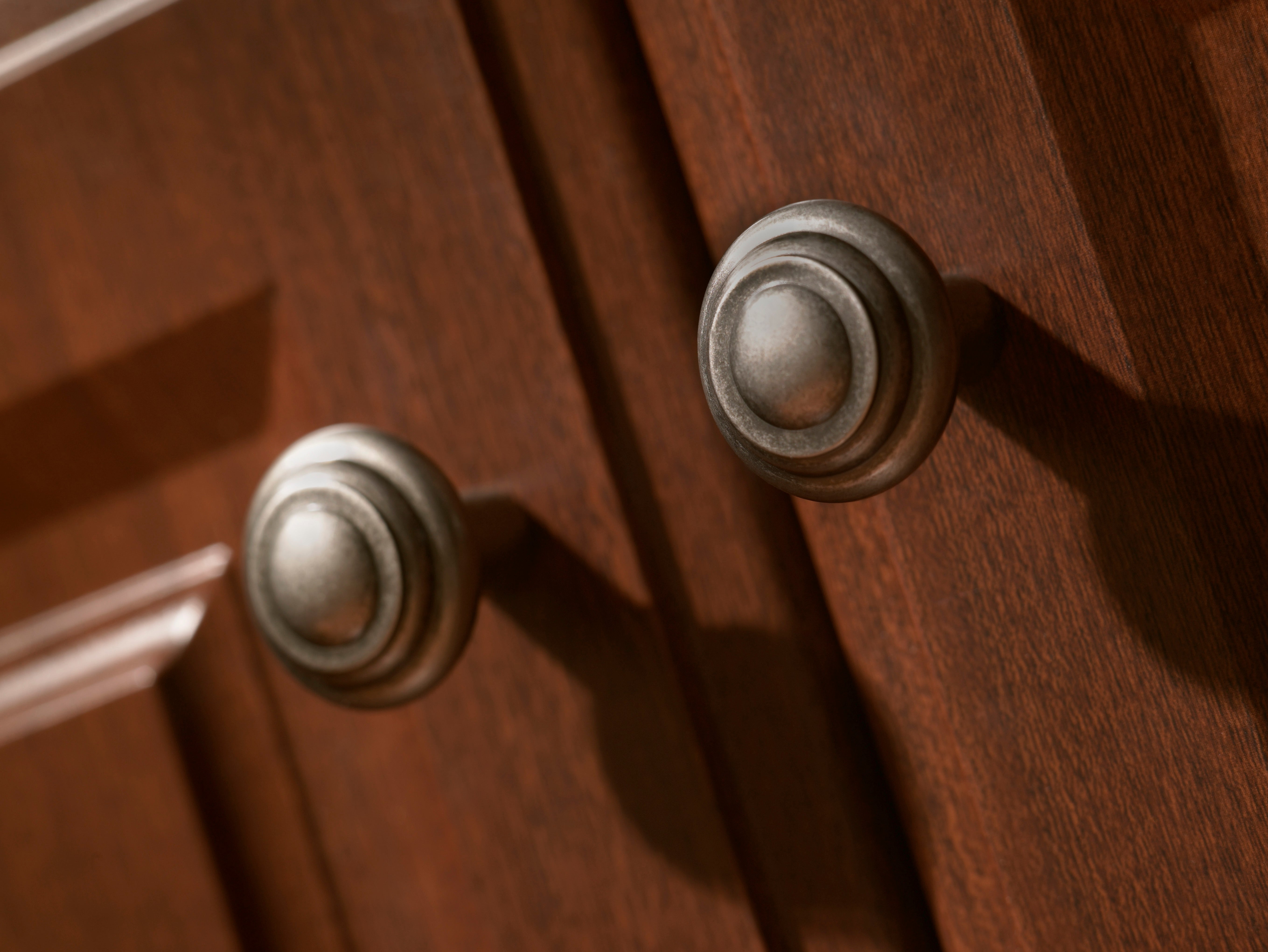 Aspen Button 1 1/4" Diameter Round Knob - Mahogany Bronze